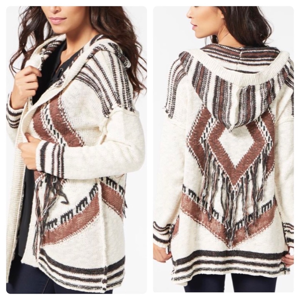 Hoity Toity Tribal Open Front Fringe Sweater Size S